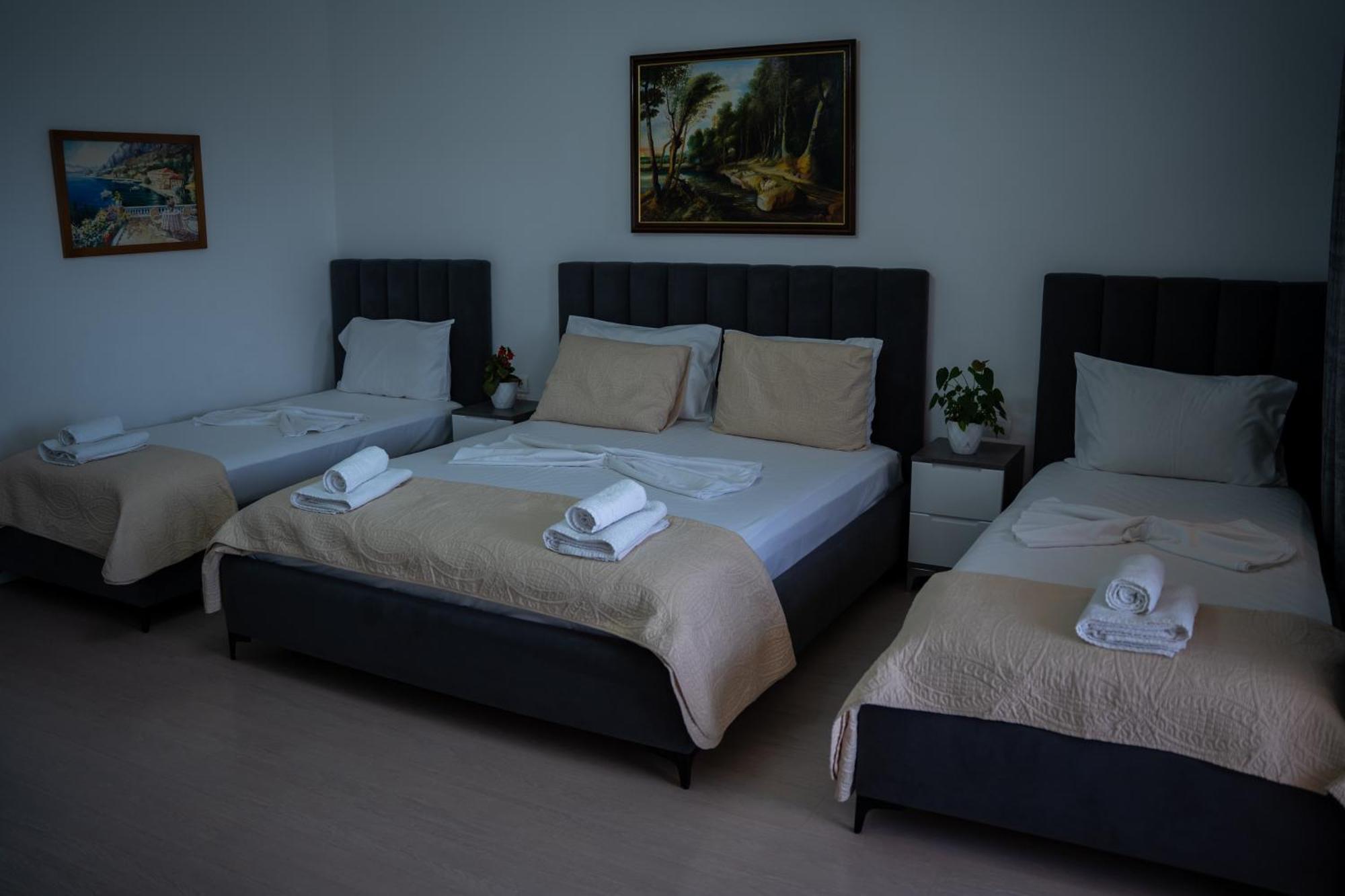 Alesio Guest House Круя Экстерьер фото