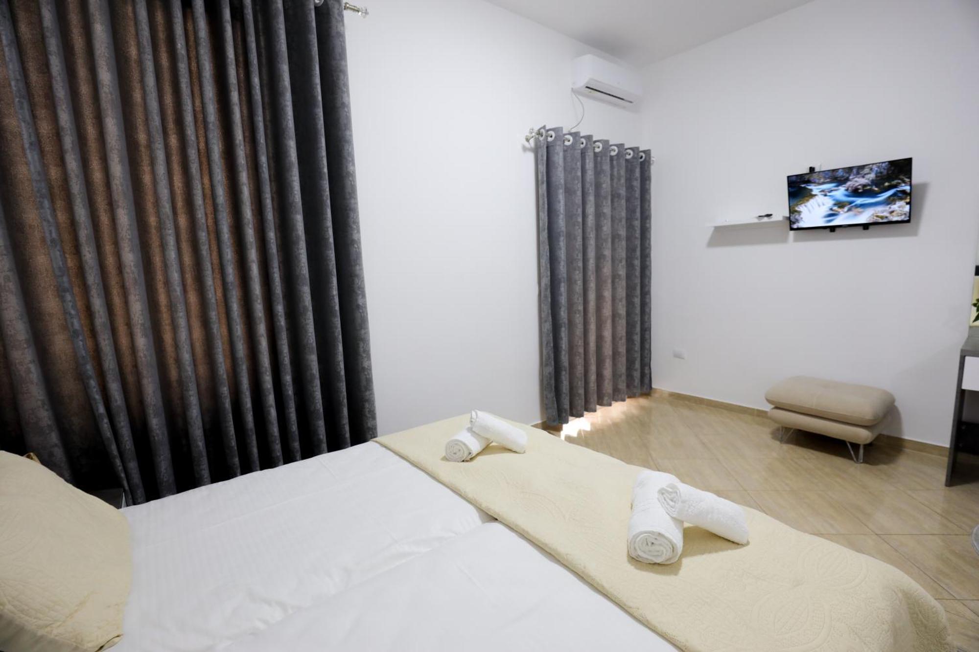 Alesio Guest House Круя Экстерьер фото