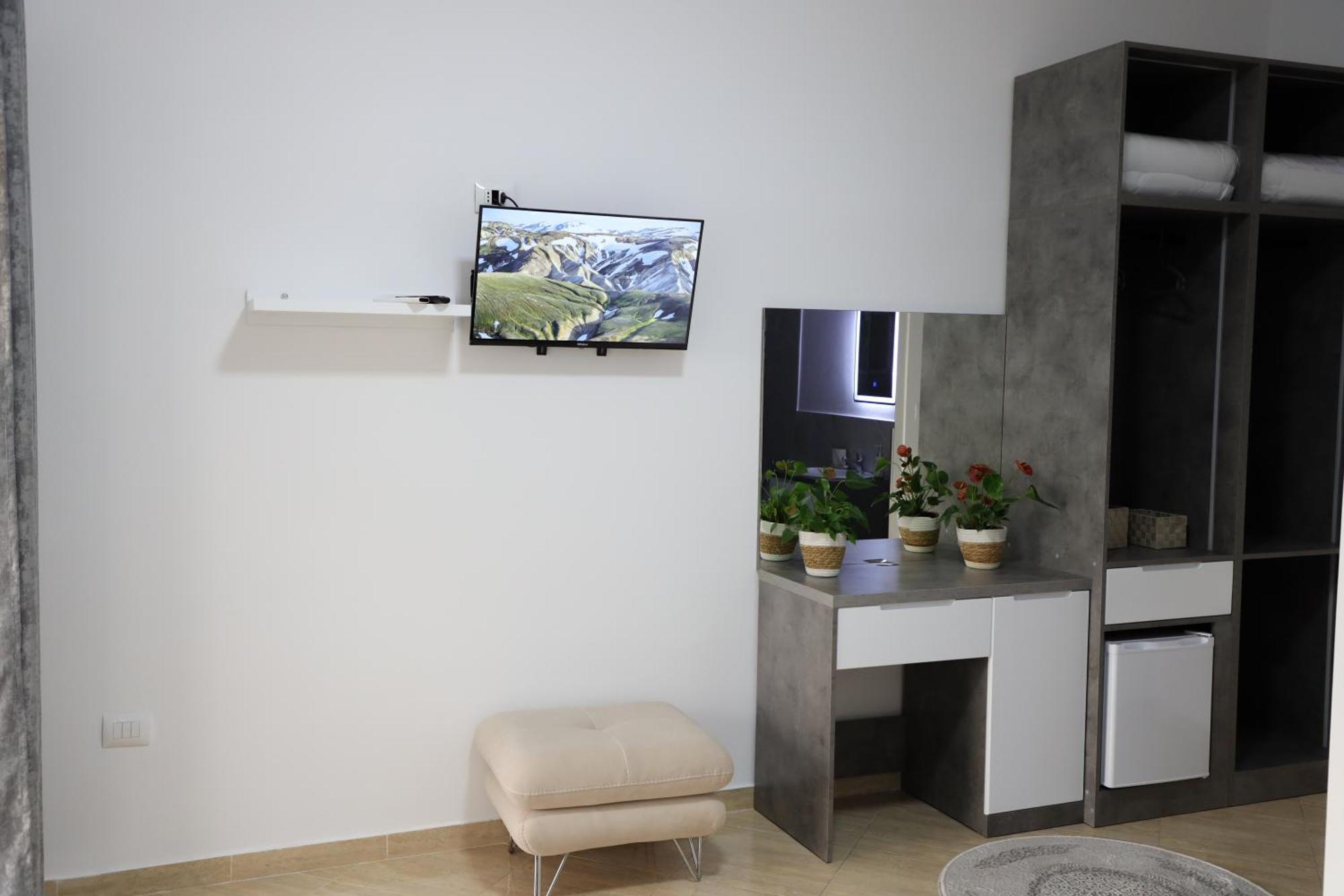 Alesio Guest House Круя Экстерьер фото