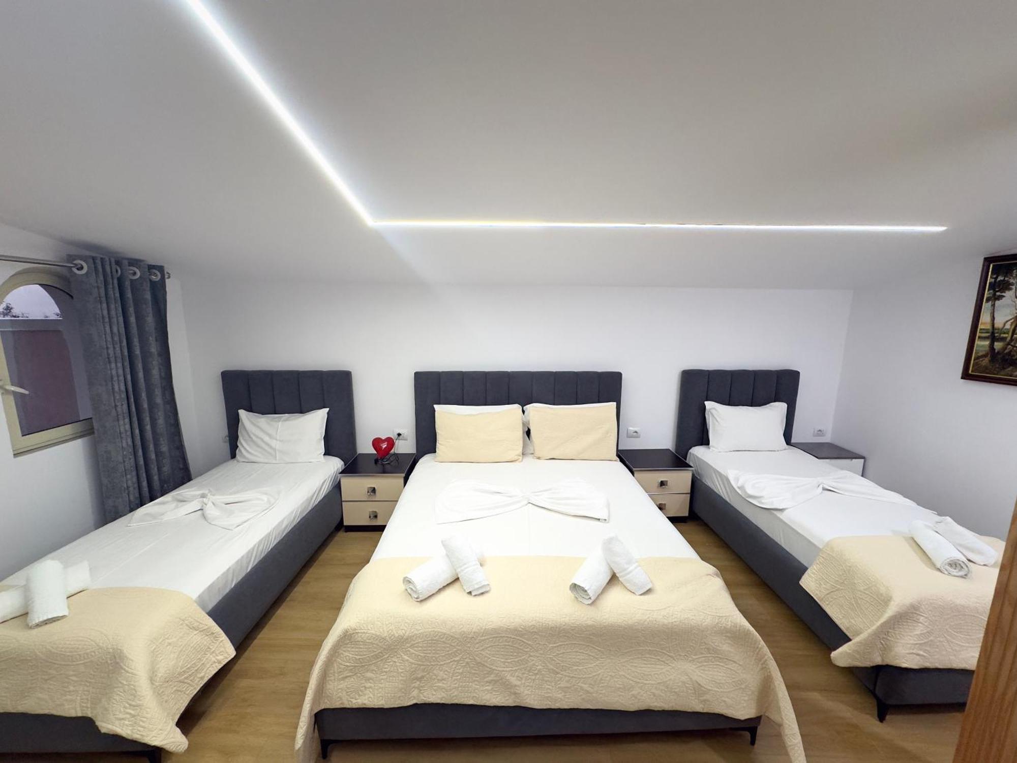 Alesio Guest House Круя Экстерьер фото