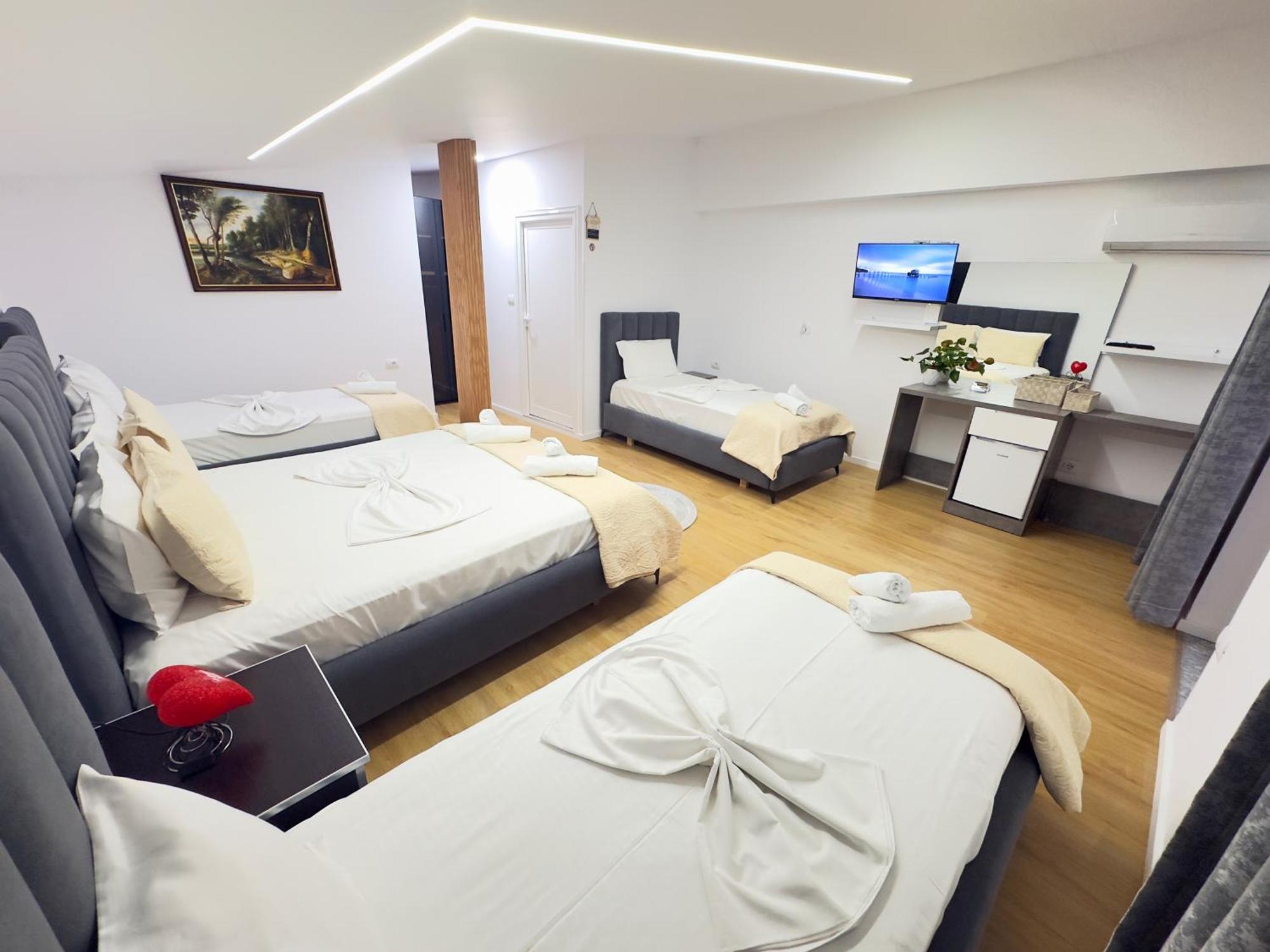 Alesio Guest House Круя Экстерьер фото
